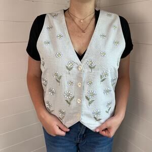 Solutions Vintage Embroidered Daisy Blue gingham Vest Women's size Medium
